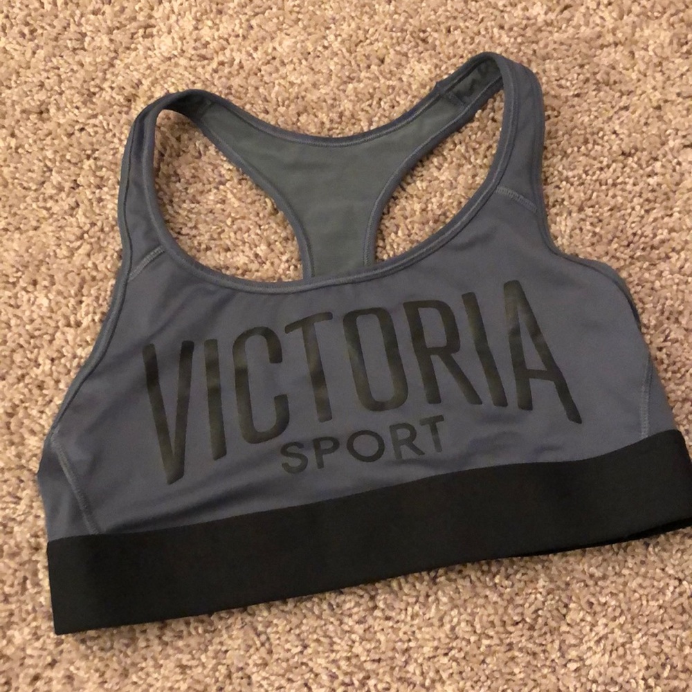 NEVER WORN